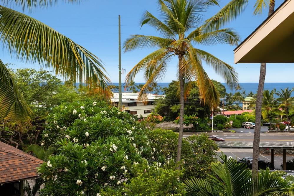 75 5681 Kuakini Highway