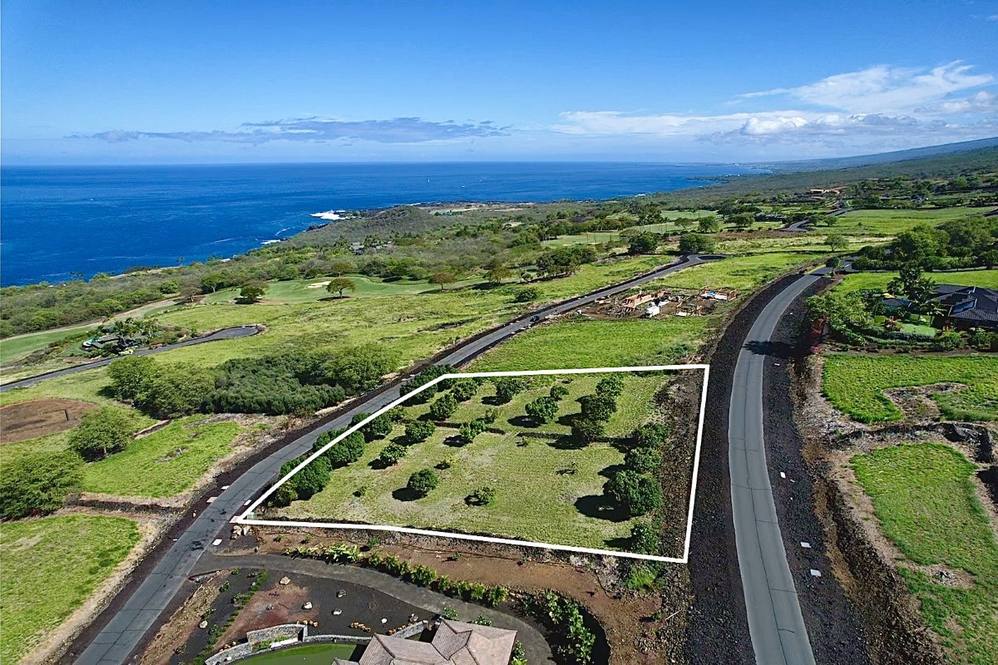 816534 MAMAKA PL KEALAKEKUA, HI 96750 MLS 710594