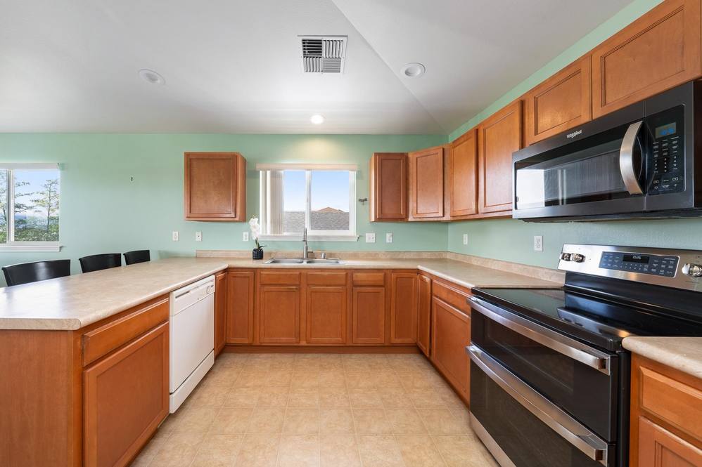 Waikapu, Central Real Estate Maui Homes, Maui Condos, Maui Land