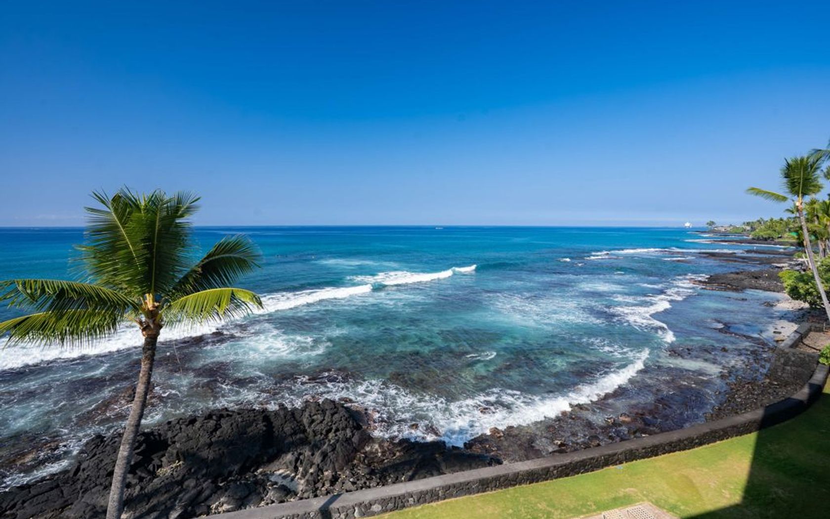 76-6268 ALII DR 406 Kailua Kona, HI 96740 MLS #727637