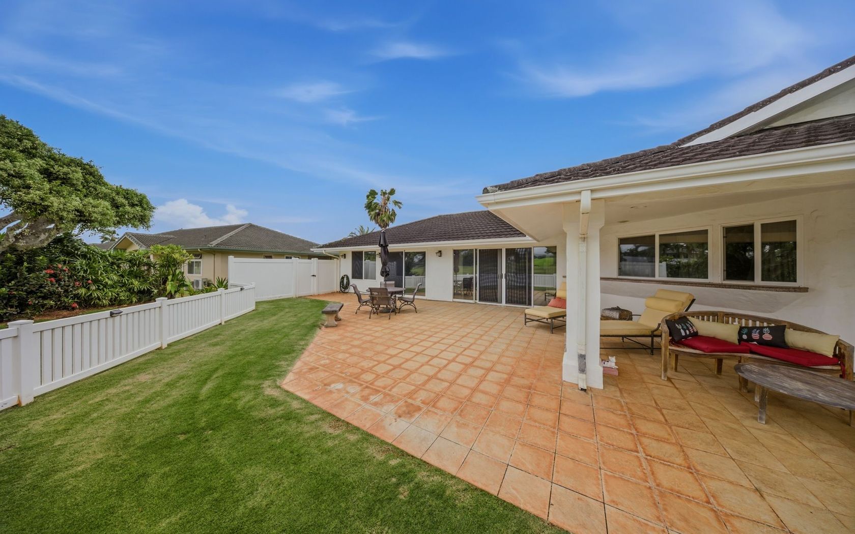 2381 AKOKI ST Lihue, HI 96766 MLS #727872