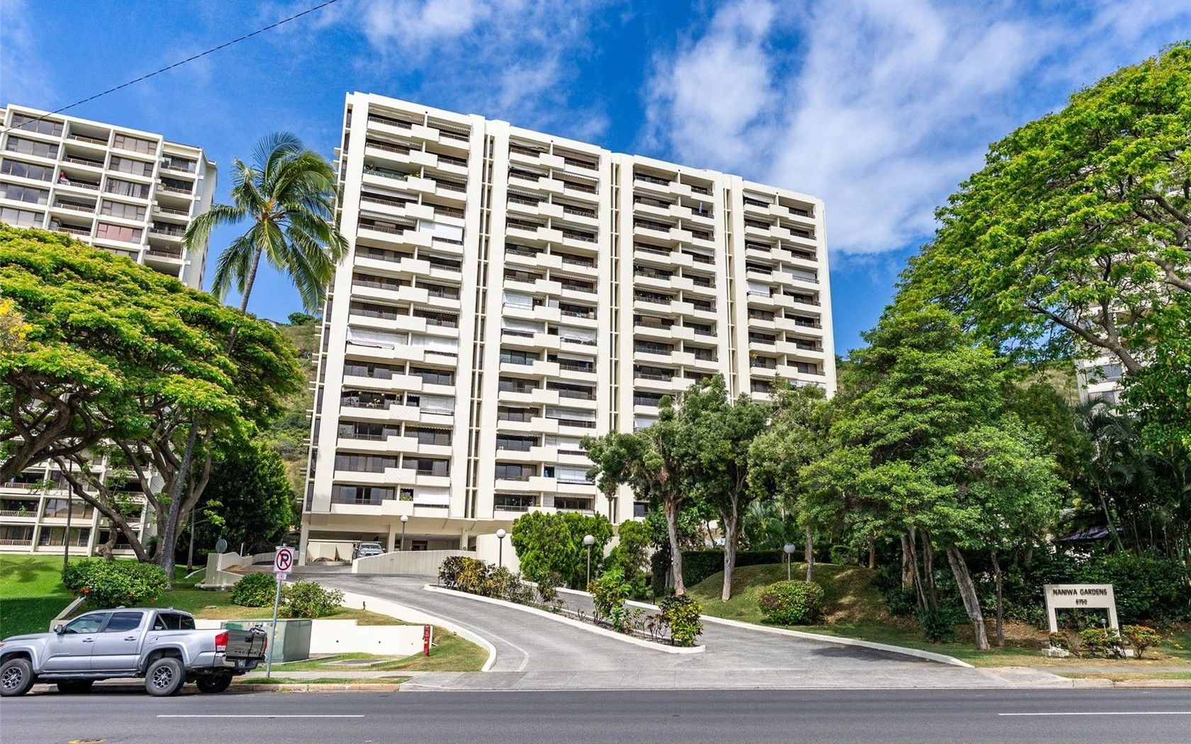 6750 Hawaii Kai Drive 805 Honolulu, HI 96825 MLS #202610317