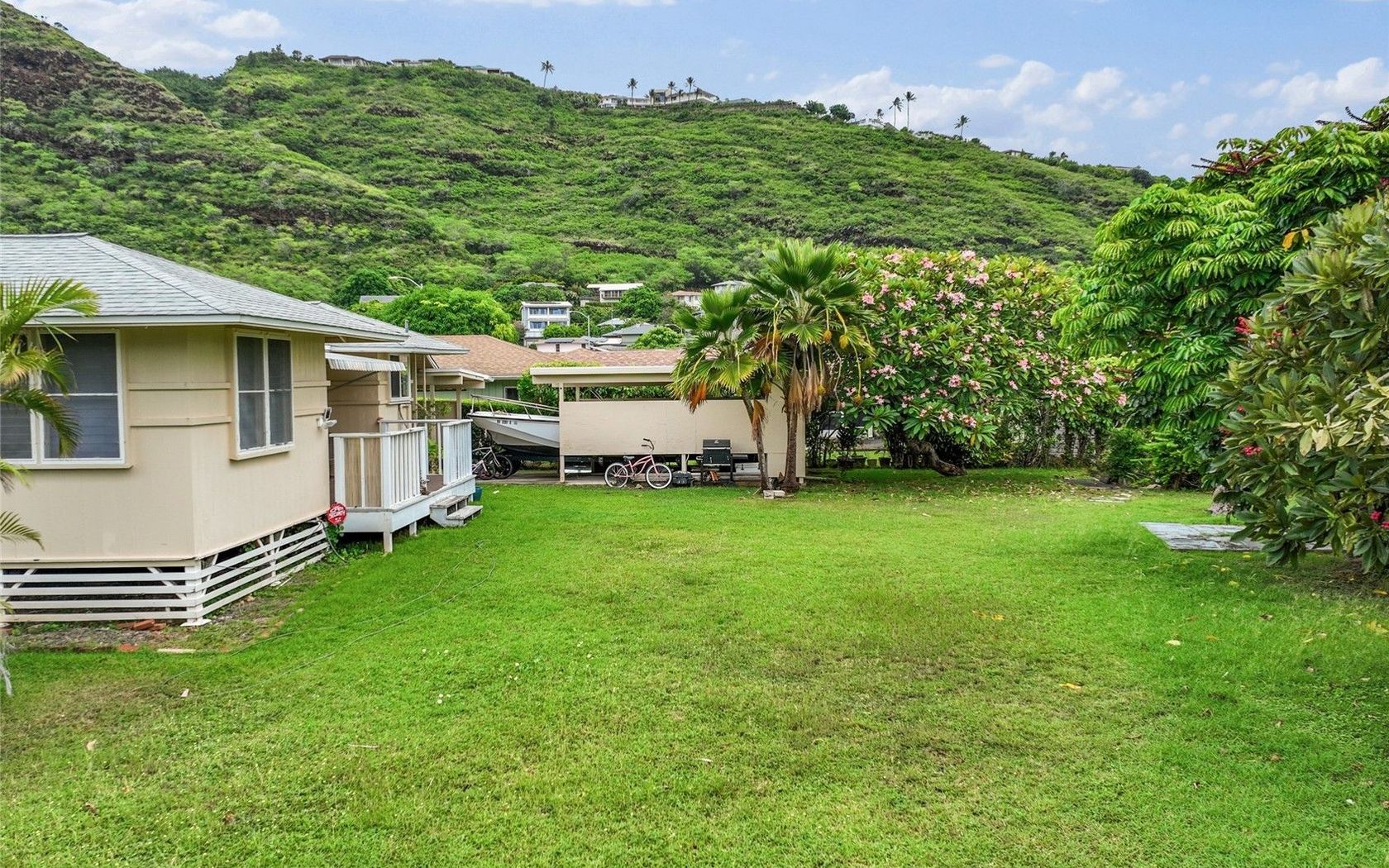 makaron様 5265 Manauwea Street Honolulu, HI 96821 MLS #202618337