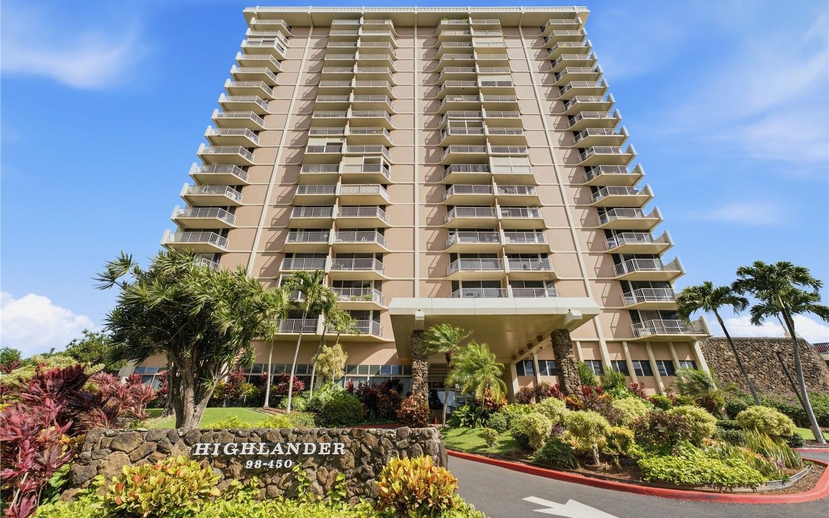98-450 Koauka Loop 1604 Aiea, HI 96701 MLS #202614824